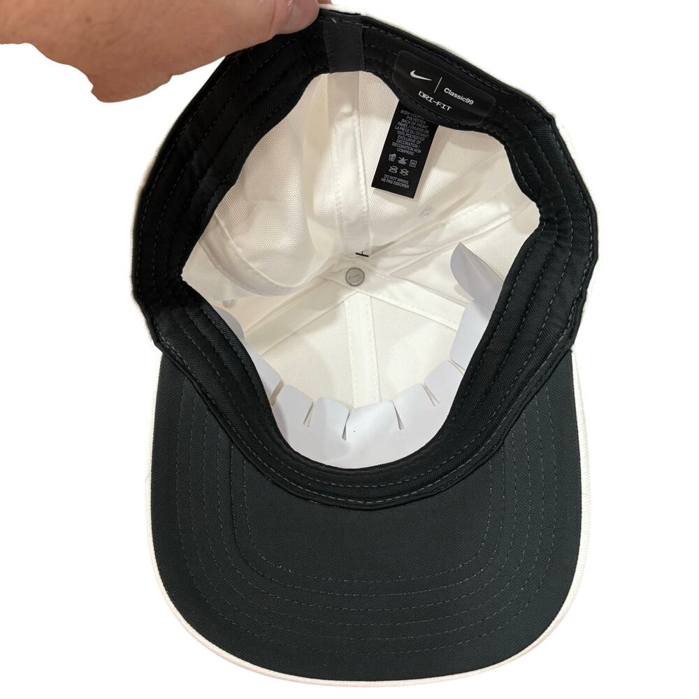 NWT‎ Nike Golf White Black Swoosh FlexFit Fitted Hat Cap Classic99 Dri-Fit M/L - Picture 5 of 6